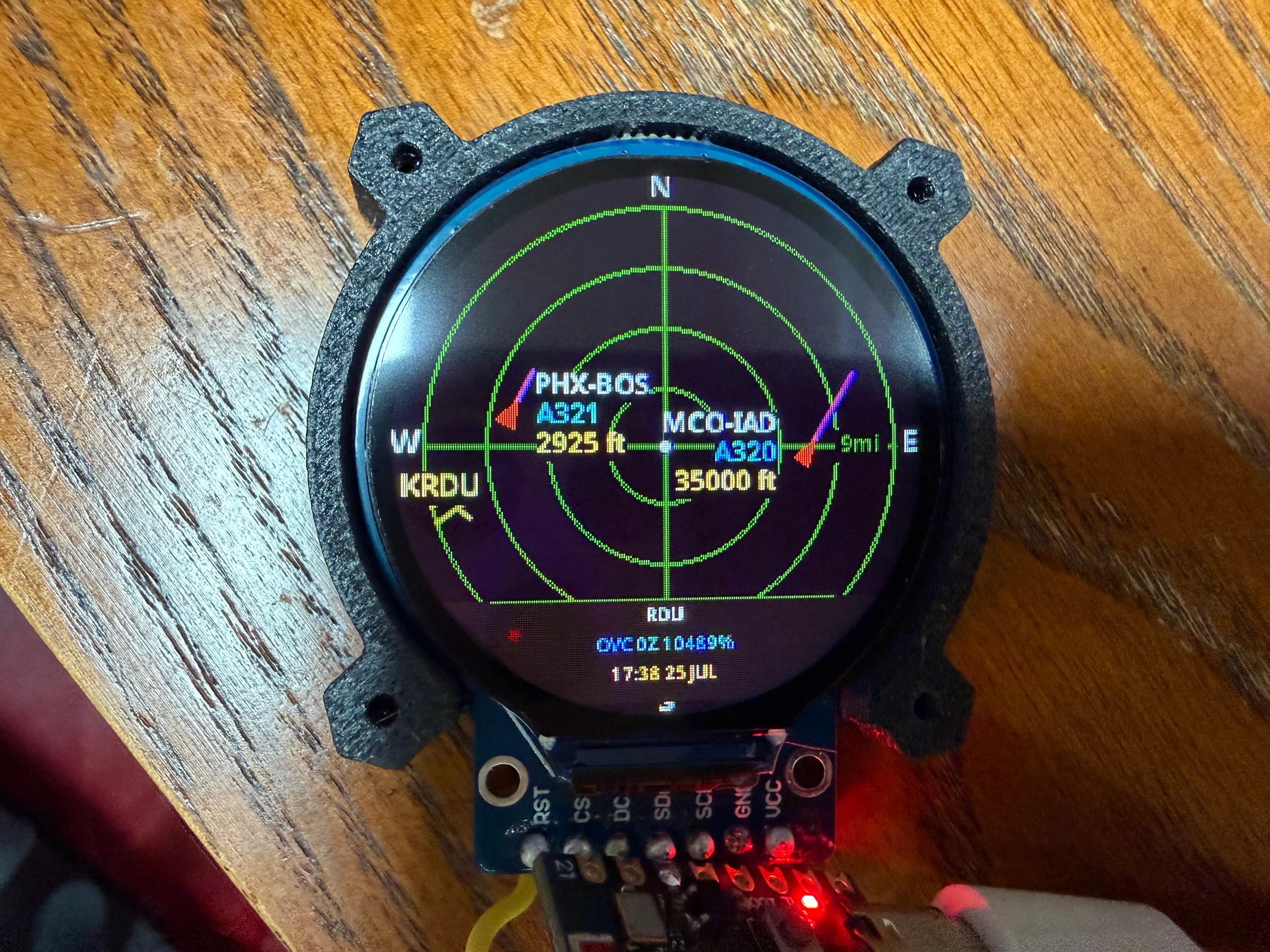 ESP32 plane radar showing live aircraft, weather and flight context